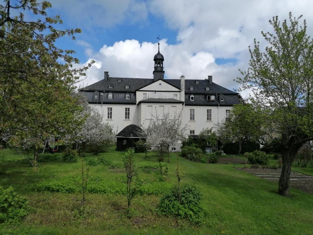 Ruestzeitenheim Sonnenschein Saalburg Eksteriør bilde